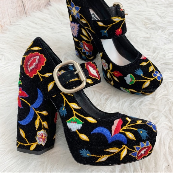 Alice + Olivia Shoes - ALICE + OLIVIA Embroidered Mary Jane Platform 37